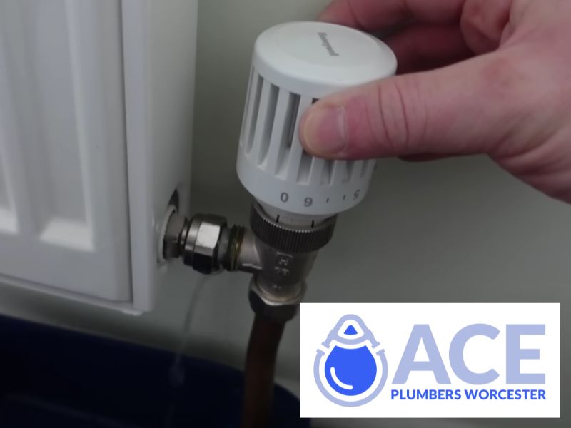 WR1 plumbers Worcester WestMidlands